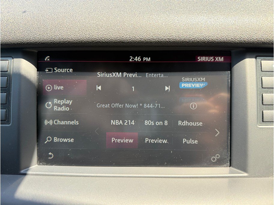 Used 2019 Land Rover Discovery Sport SE AWD/4WD image 29