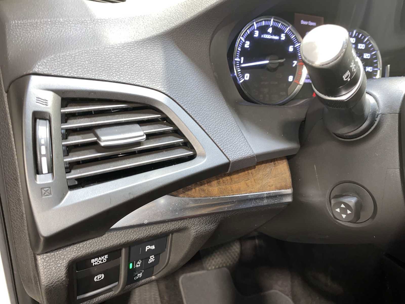 Used 2020 Acura MDX SH-AWD w/ Technology Package image 24