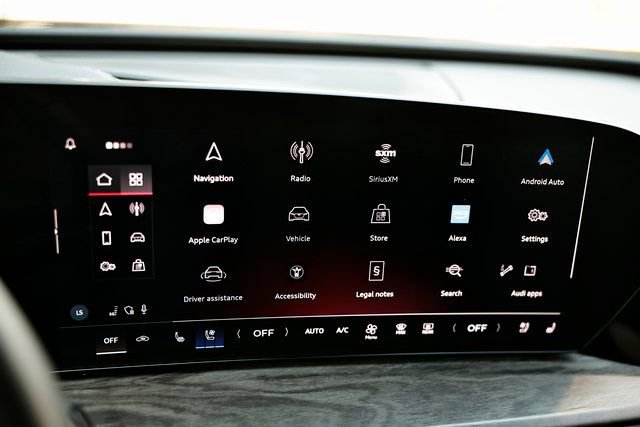 Used 2025 Audi Q5 Prestige image 32