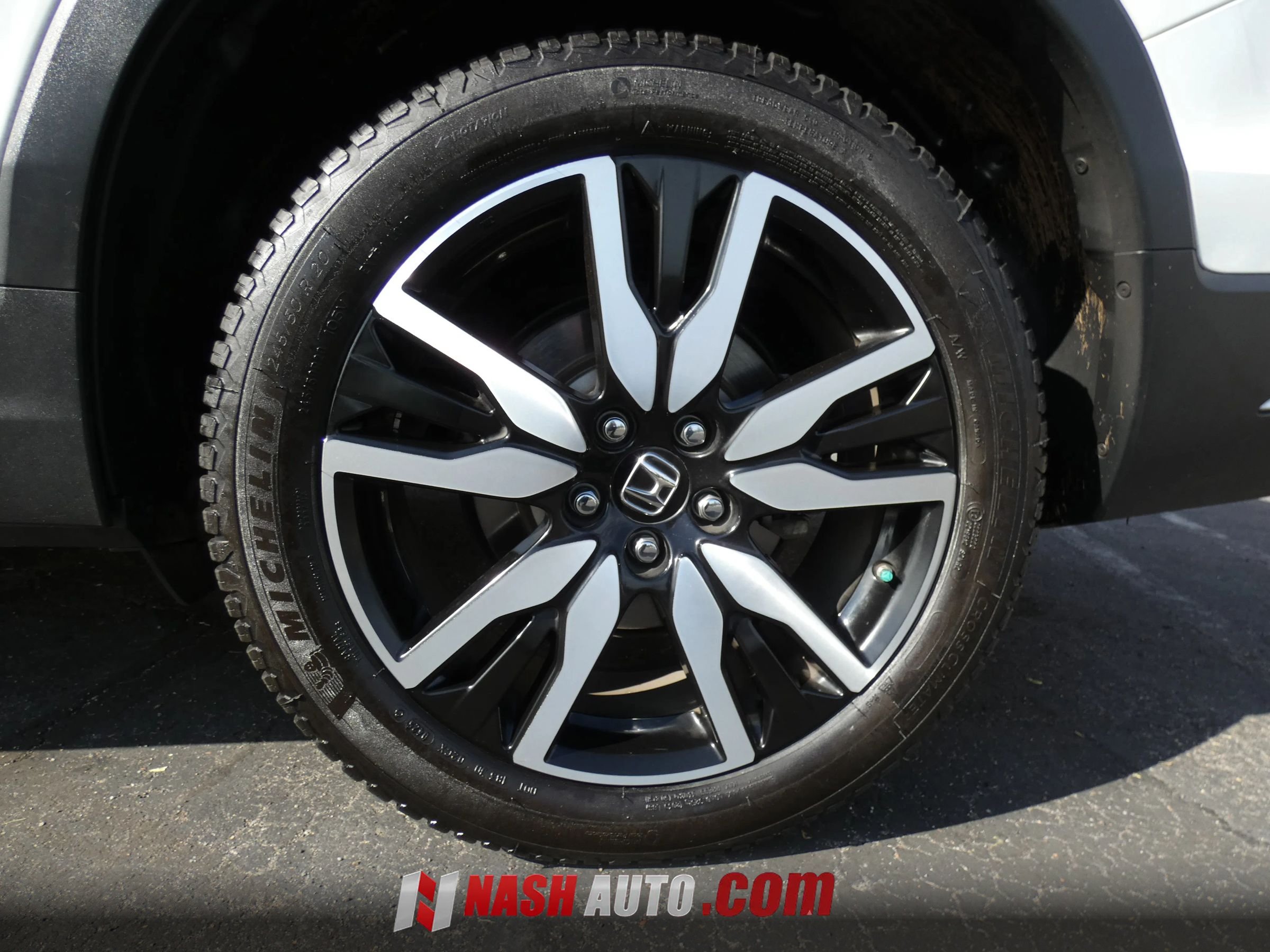 Used 2019 Honda Pilot Touring image 20