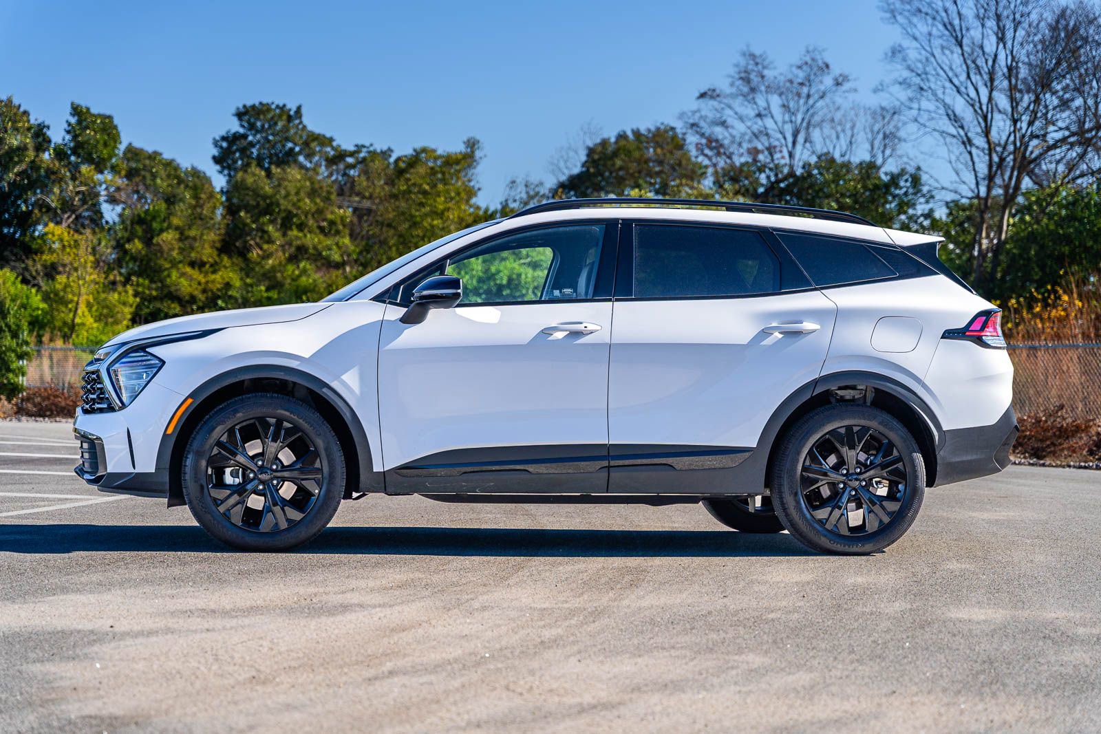 Used 2025 Kia Sportage X-Line w/ Premium Package image 4