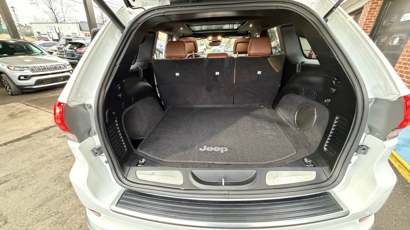 Used 2021 Jeep Grand Cherokee Summit image 13