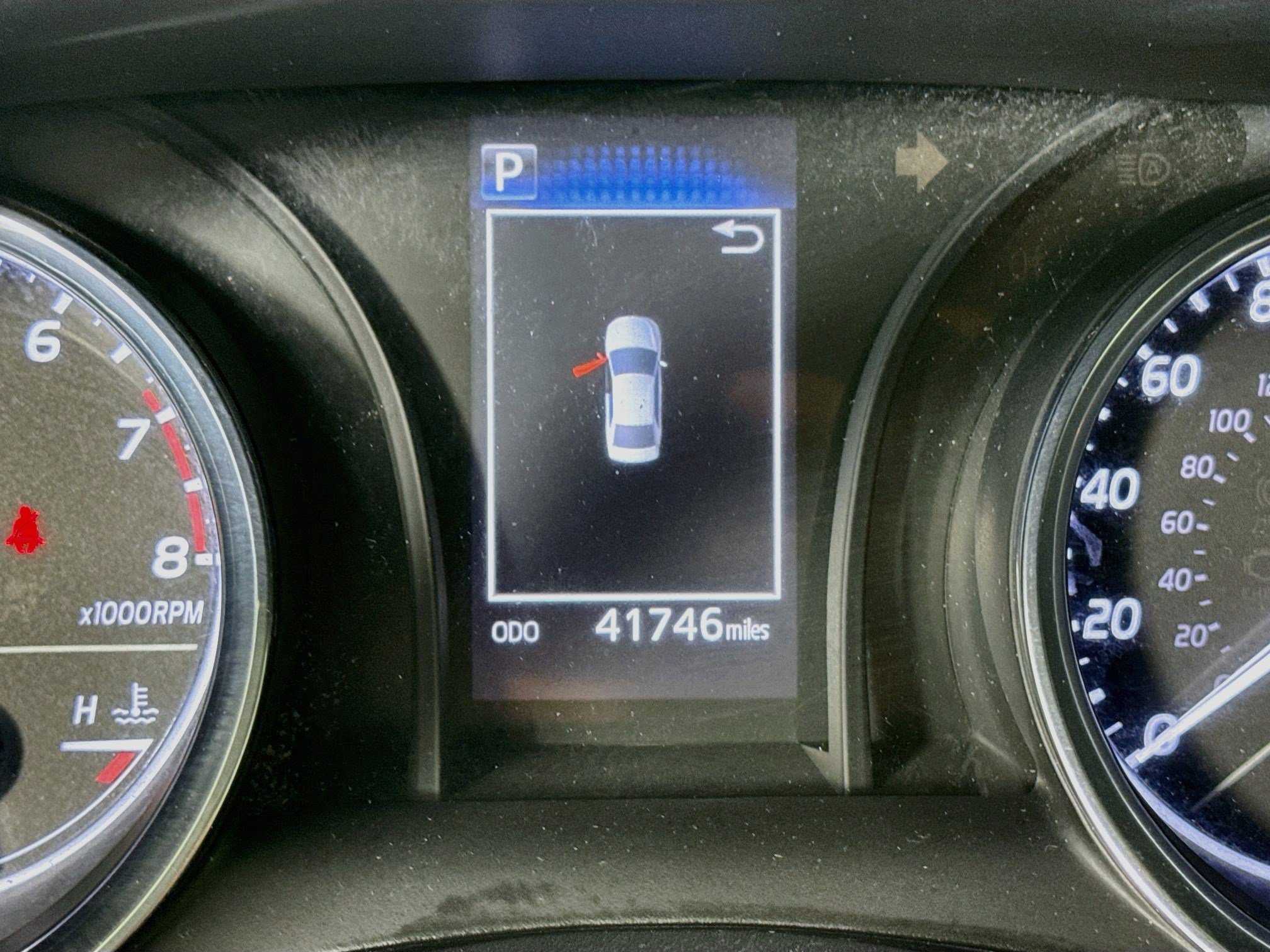 Used 2020 Toyota Camry LE FWD image 16