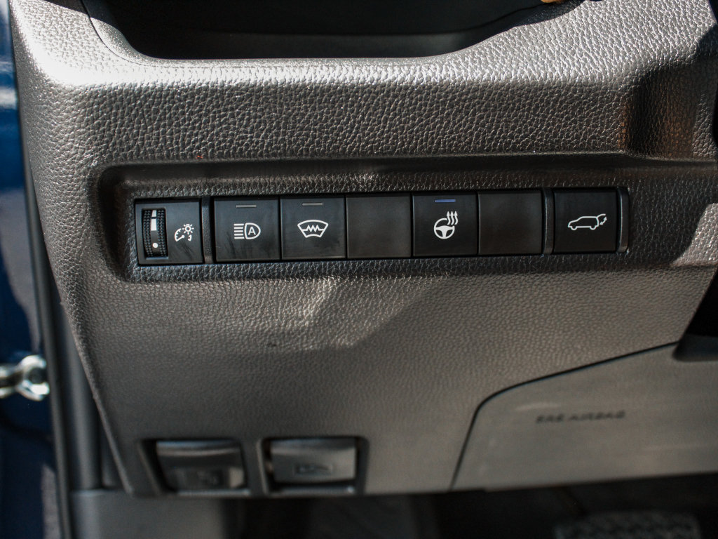 Used 2025 Toyota RAV4 XLE Premium w/ Weather Package AWD/4WD image 11