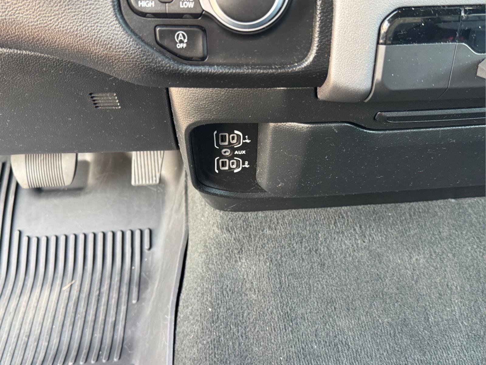 Used 2023 RAM 1500 Big Horn image 27