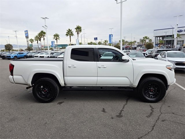 Used 2019 Toyota Tacoma TRD Off-Road image 7