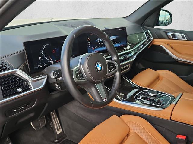Used 2025 BMW X5 sDrive40i w/ M Sport Package RWD image 10