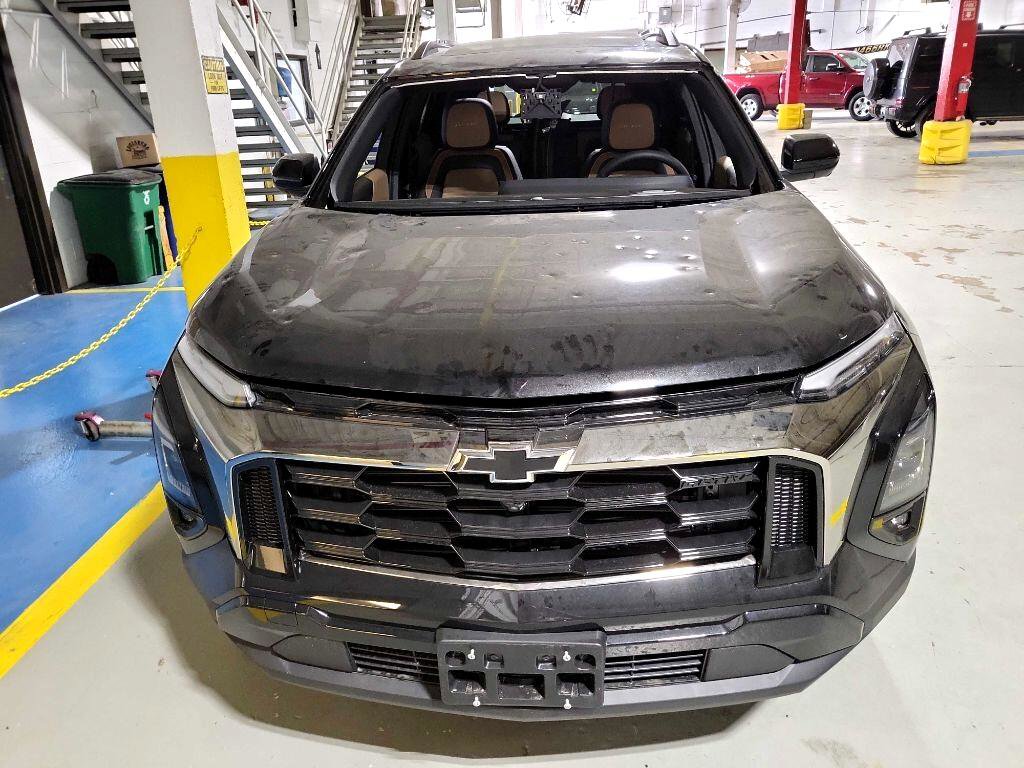 Used 2025 Chevrolet Equinox ACTIV w/ Safety and Technology Package image 8