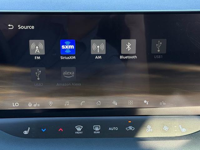 New 2026 Nissan Leaf Platinum+ w/ Cargo Package (Platinum+) FWD image 28