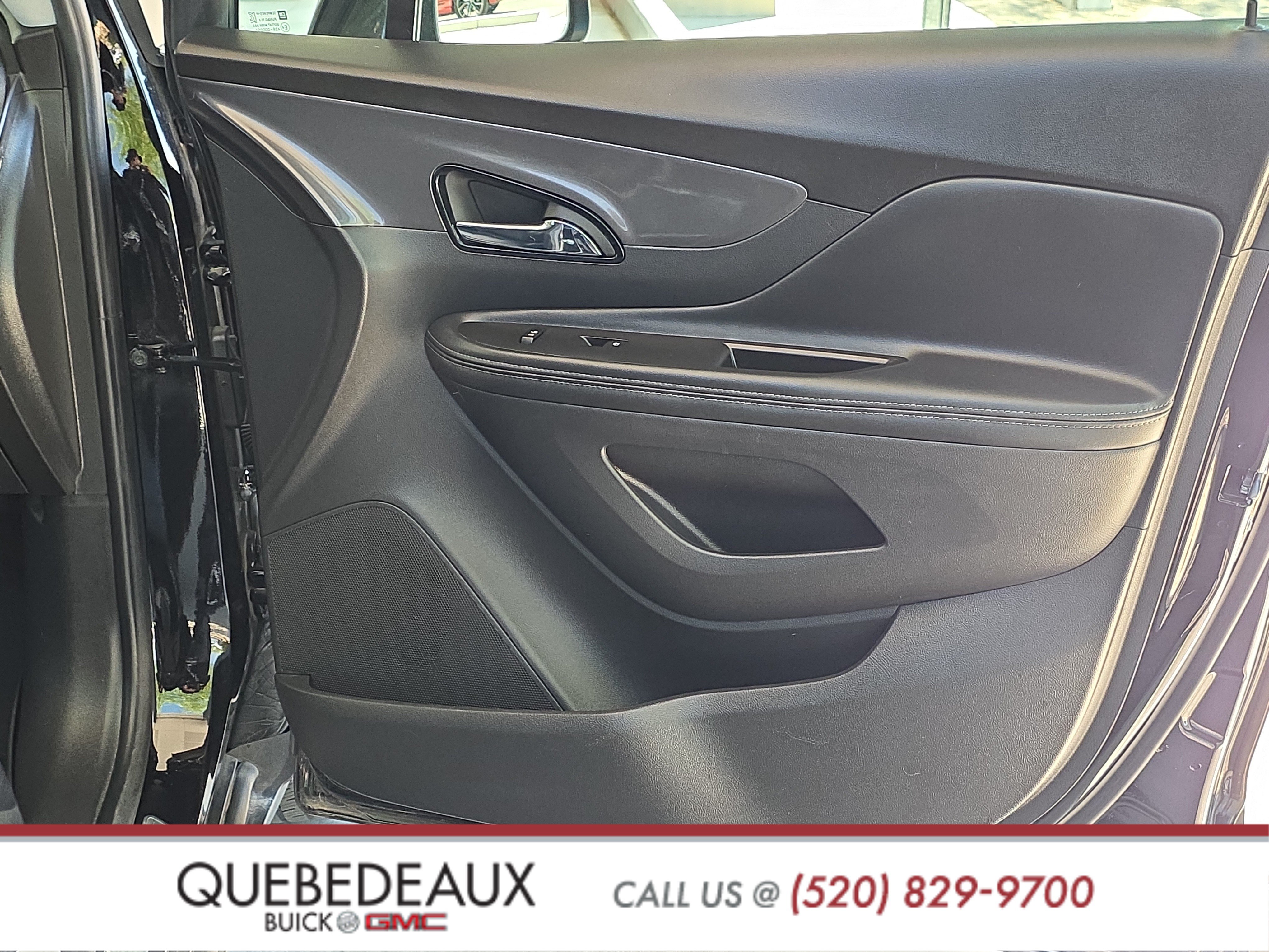Used 2022 Buick Encore Preferred w/ Safety Package AWD/4WD image 25