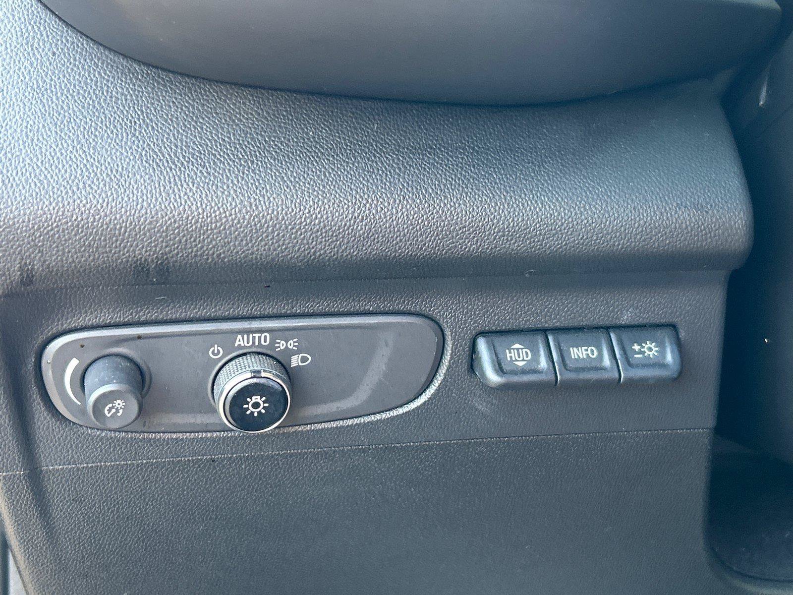 Used 2023 Buick Envision Avenir FWD image 30