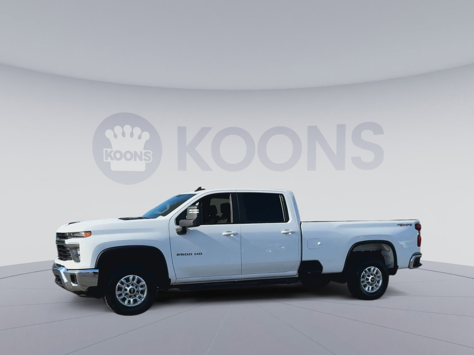 Used 2025 Chevrolet Silverado 2500 LT w/ Convenience Package image 8