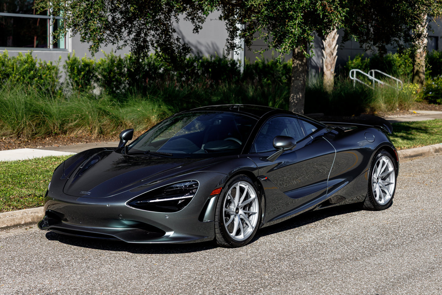 New 2027 McLaren 750S RWD image 23