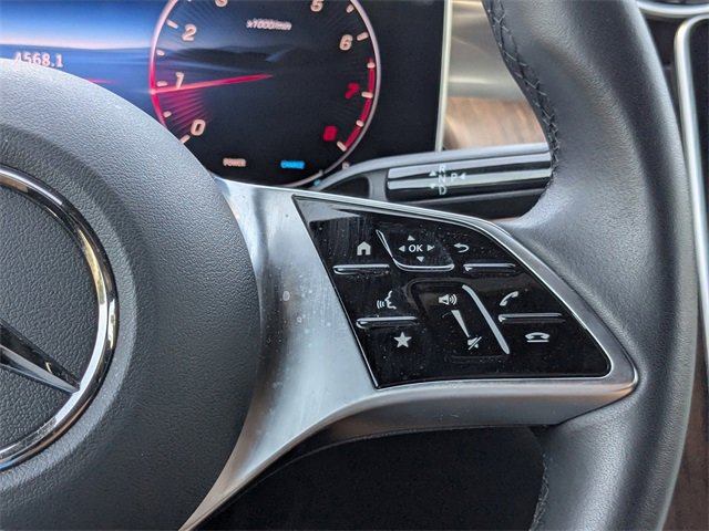 Used 2025 Mercedes-Benz GLC 300 image 27