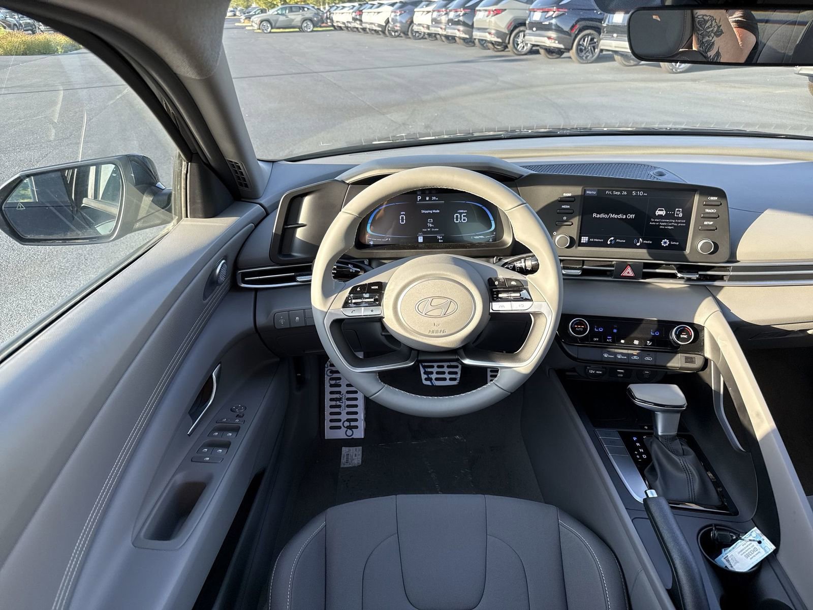 New 2025 Hyundai Elantra Sport w/ Cargo Package image 16