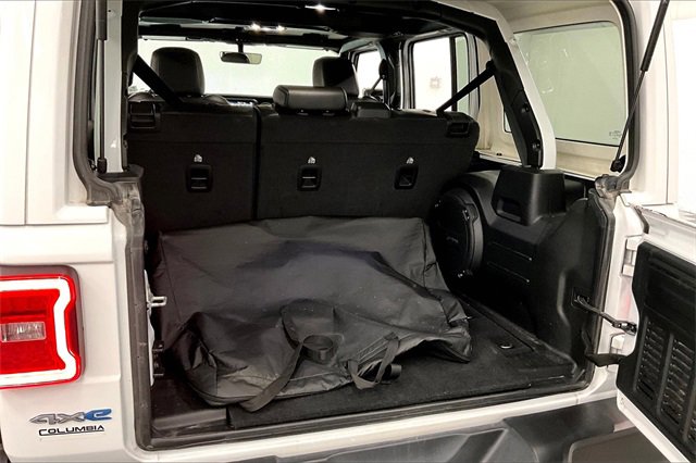 Used 2021 Jeep Wrangler Unlimited Sahara image 37