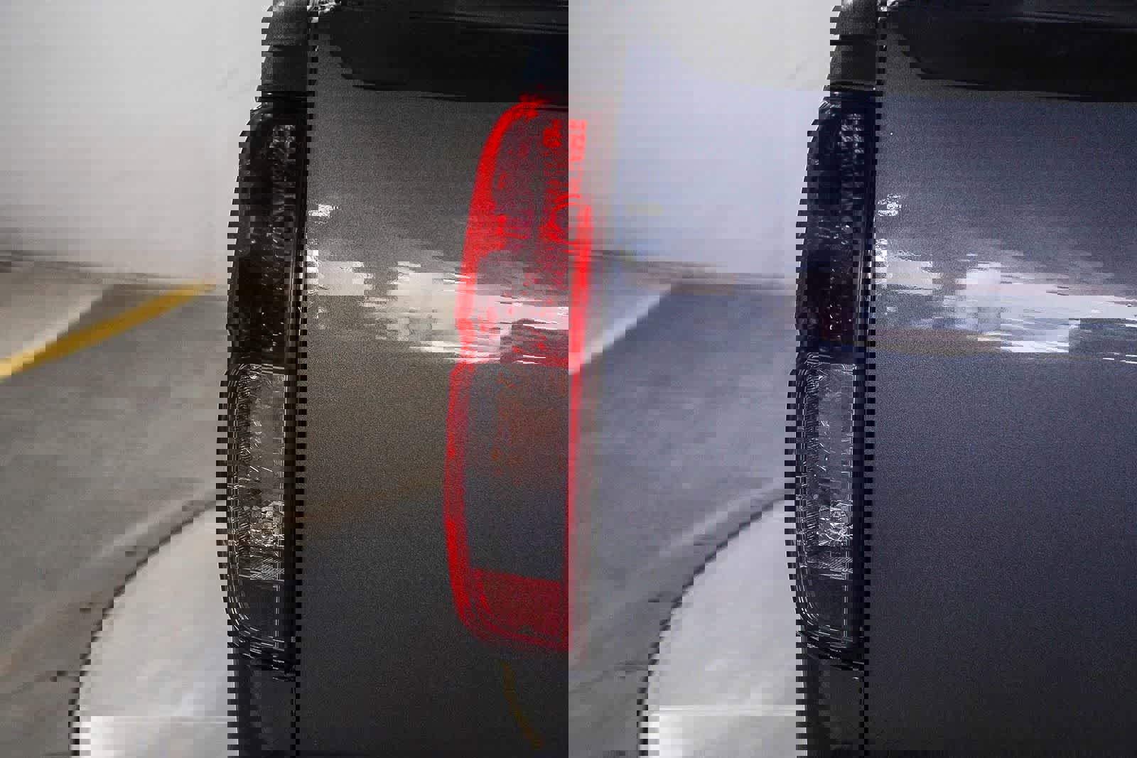 Used 2020 Nissan Frontier SV w/ Midnight Edition Floor Mats image 7