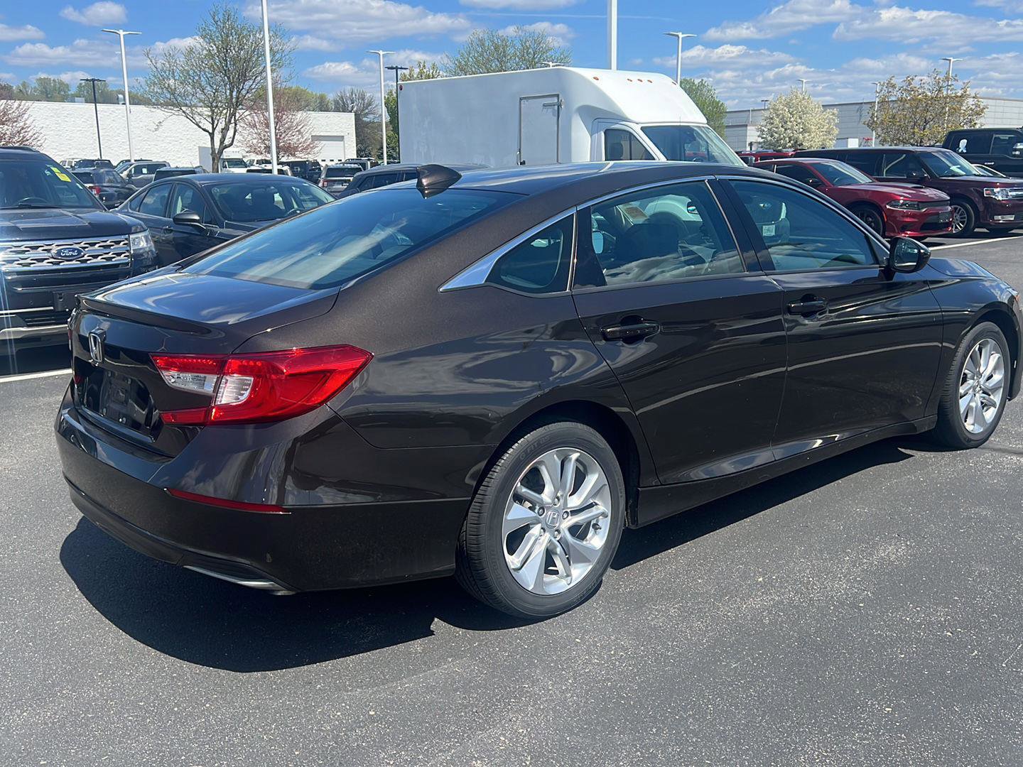 Used 2018 Honda Accord LX image 5