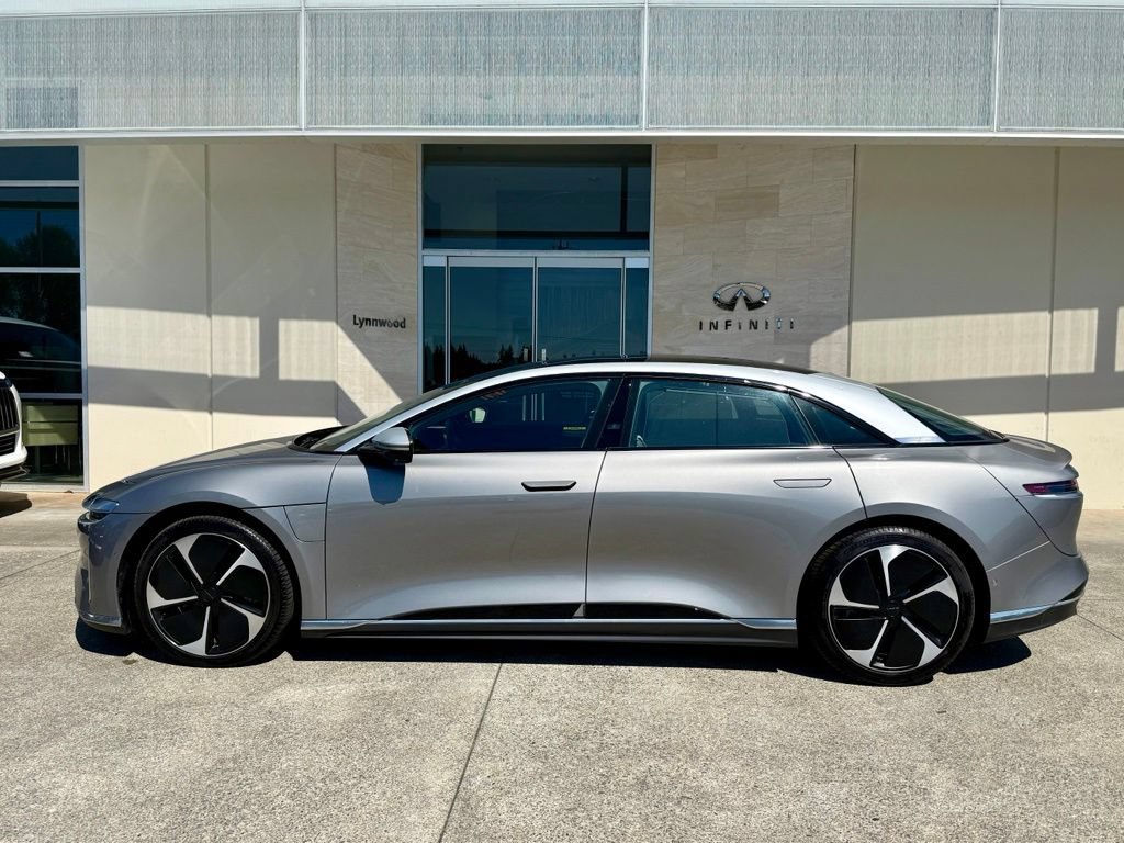 Used 2023 Lucid Air Grand Touring AWD/4WD image 2