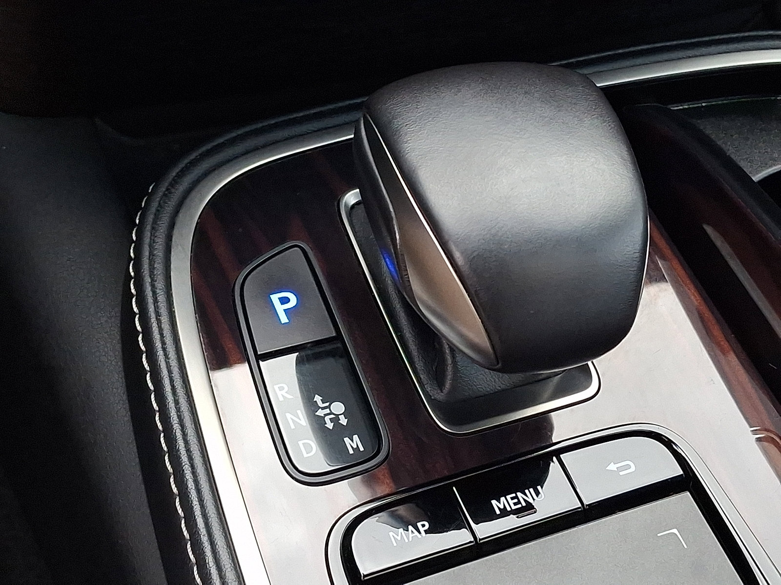 Used 2018 Lexus LS 500 AWD w/ Interior Upgrade Package image 15