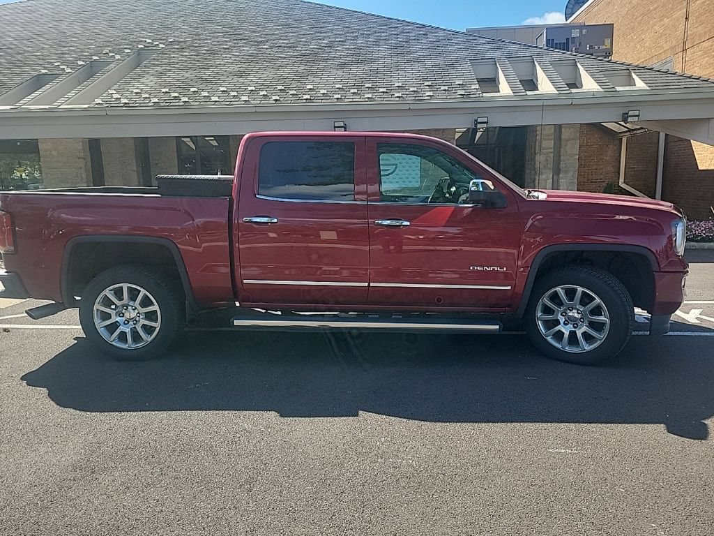 Used 2018 GMC Sierra 1500 Denali w/ Denali Ultimate Package AWD/4WD image 5