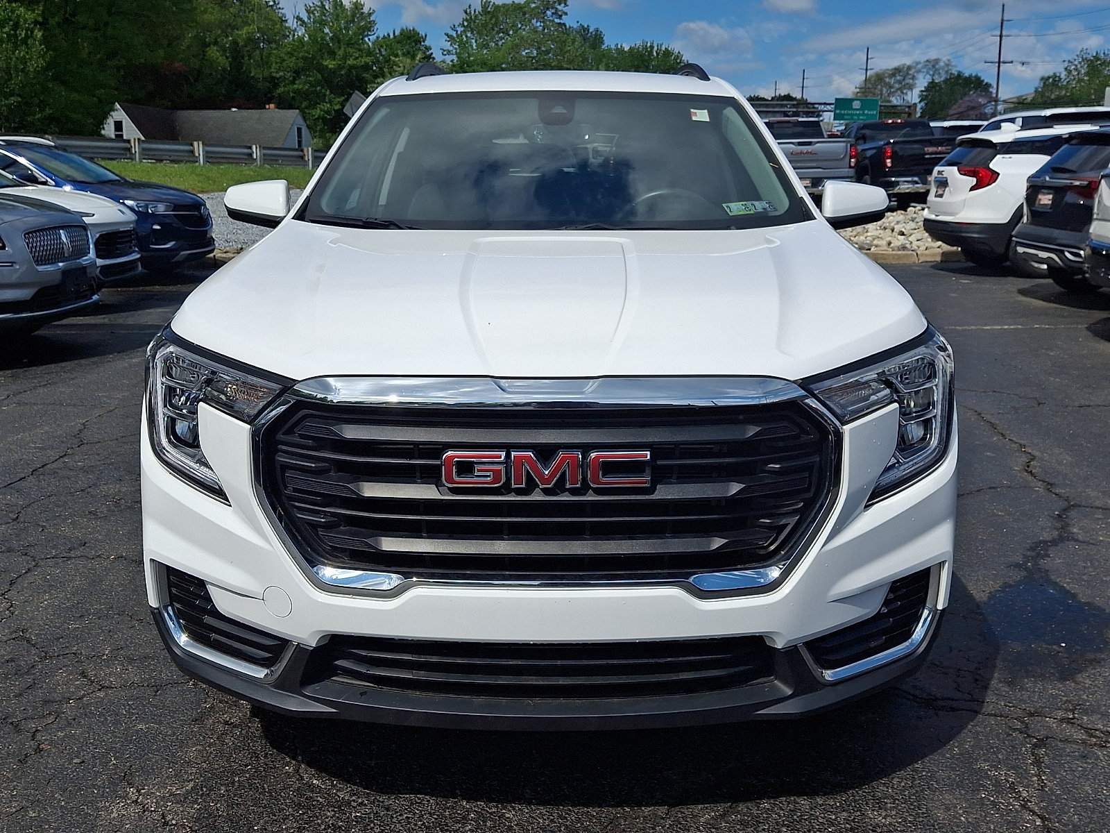 Used 2024 GMC Terrain SLE w/ Driver Convenience Package AWD/4WD video 2