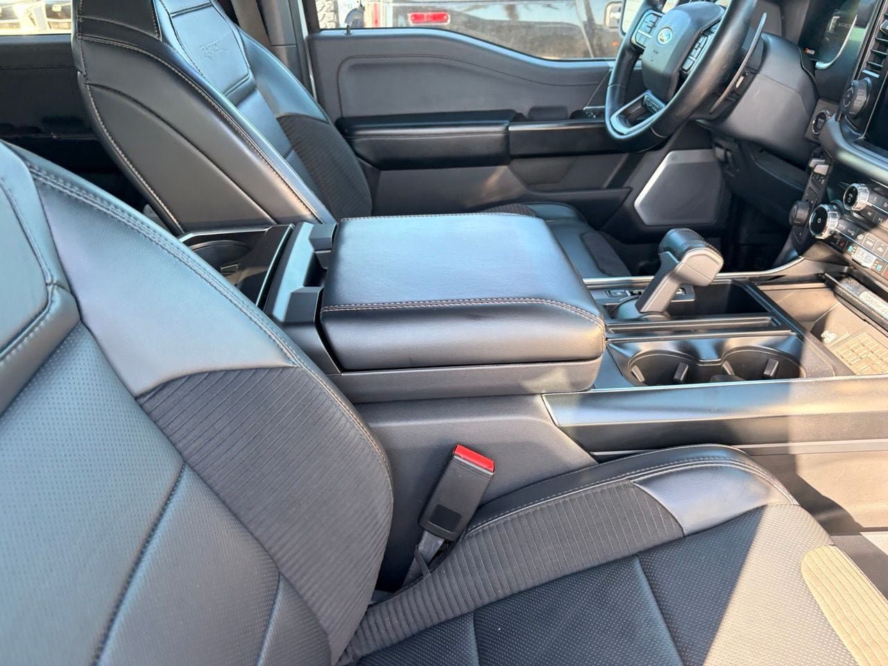 Used 2023 Ford F150 Raptor AWD/4WD image 12