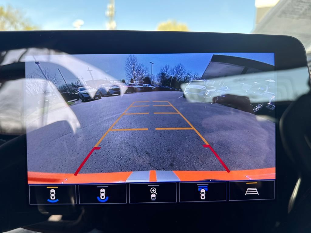 Used 2023 Chevrolet Corvette Stingray Premium Conv w/ Z51 Performance Package image 17