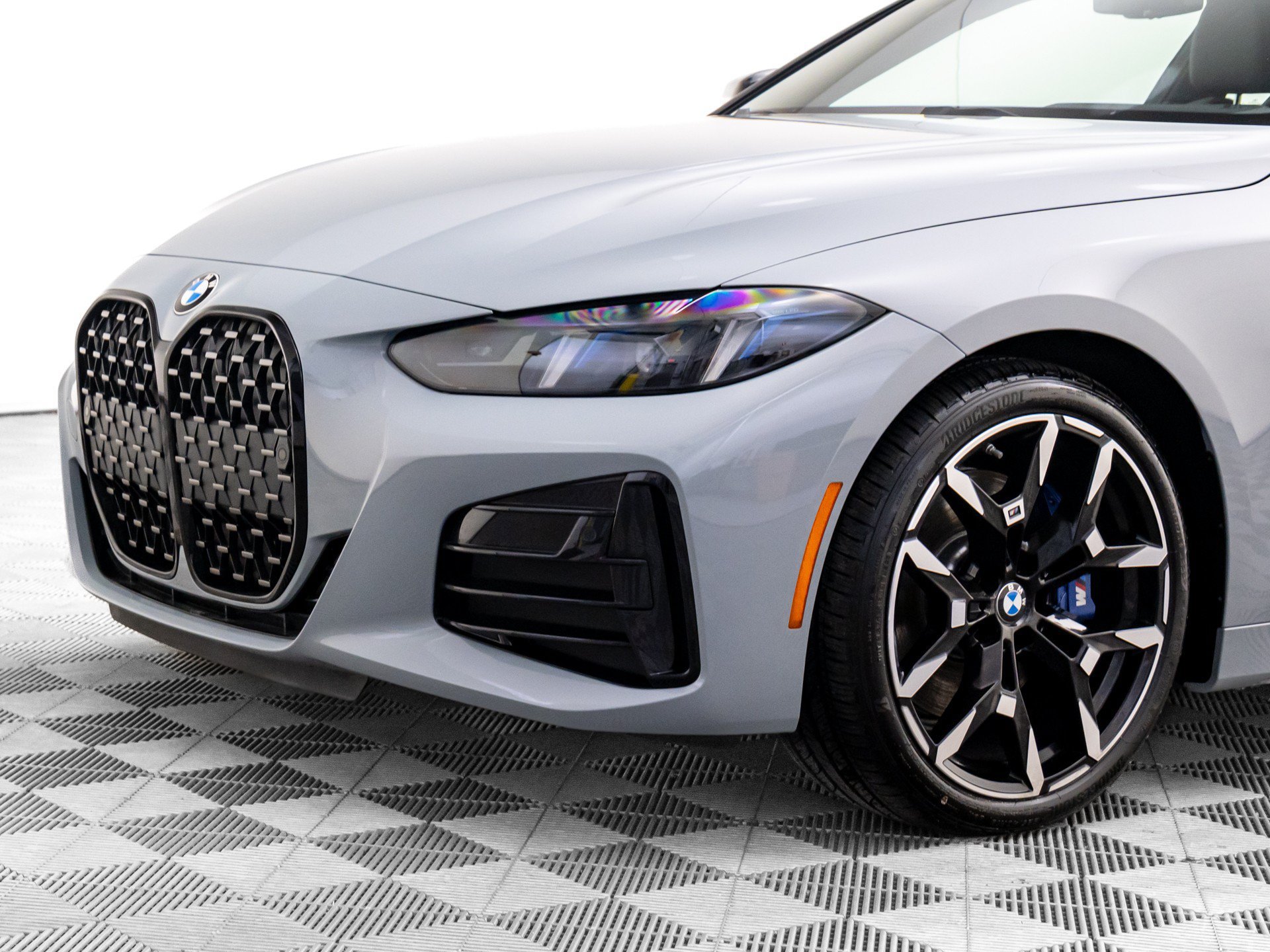 Used 2026 BMW 430i xDrive Coupe w/ M Sport Package AWD/4WD image 36