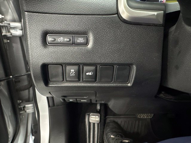 Used 2017 Nissan Murano SL AWD/4WD image 19