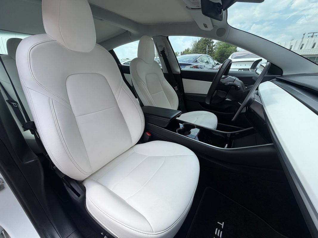 Used 2020 Tesla Model 3 Long Range AWD/4WD image 26