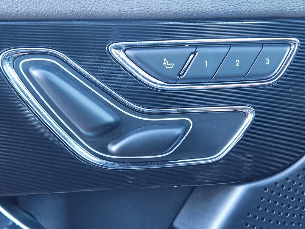 Used 2024 Lincoln Corsair Premiere w/ Equipment Group 101A image 34