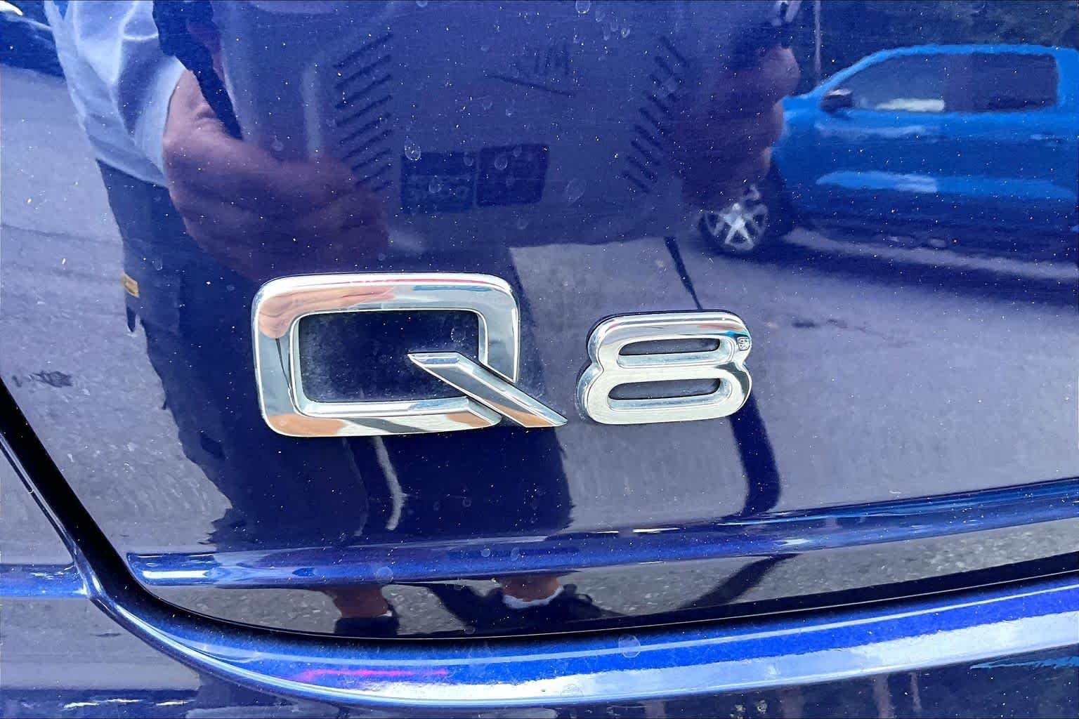 Used 2021 Audi Q8 Prestige AWD/4WD image 10