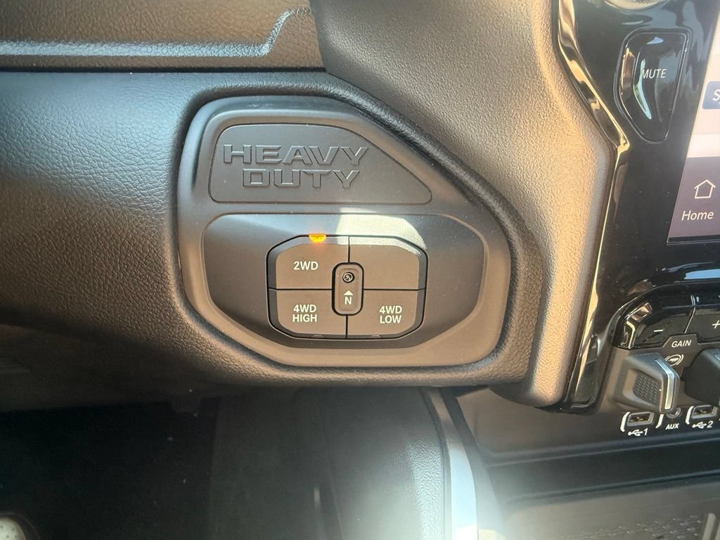 New 2026 RAM 2500 Big Horn AWD/4WD image 29