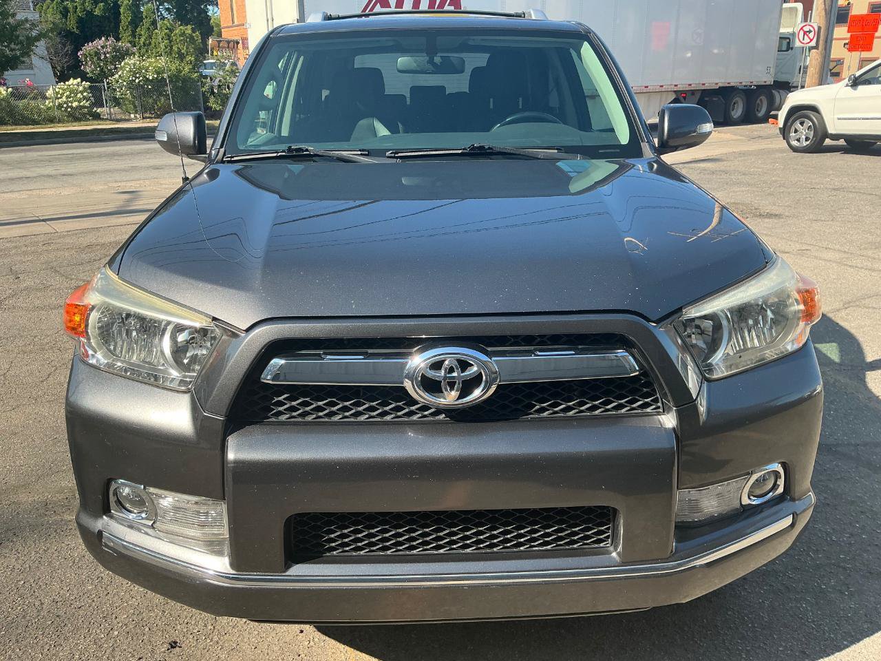 Used 2011 Toyota 4Runner SR5 w/ Convenience Pkg AWD/4WD image 8