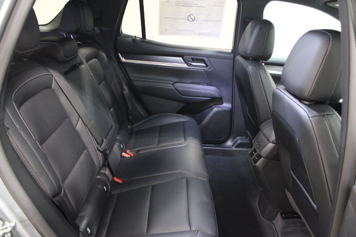 New 2027 GMC Terrain Elevation w/ Elevation Premium Package AWD/4WD image 28