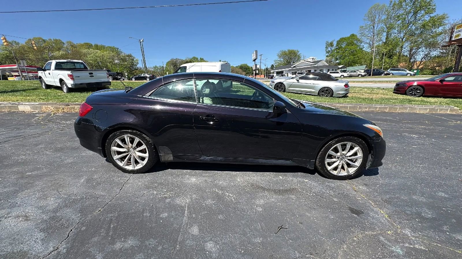 Used 2012 INFINITI G37 Limited Edition w/ Premium Pkg image 4