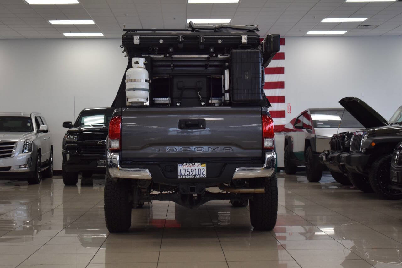 Used 2017 Toyota Tacoma TRD Off-Road image 22