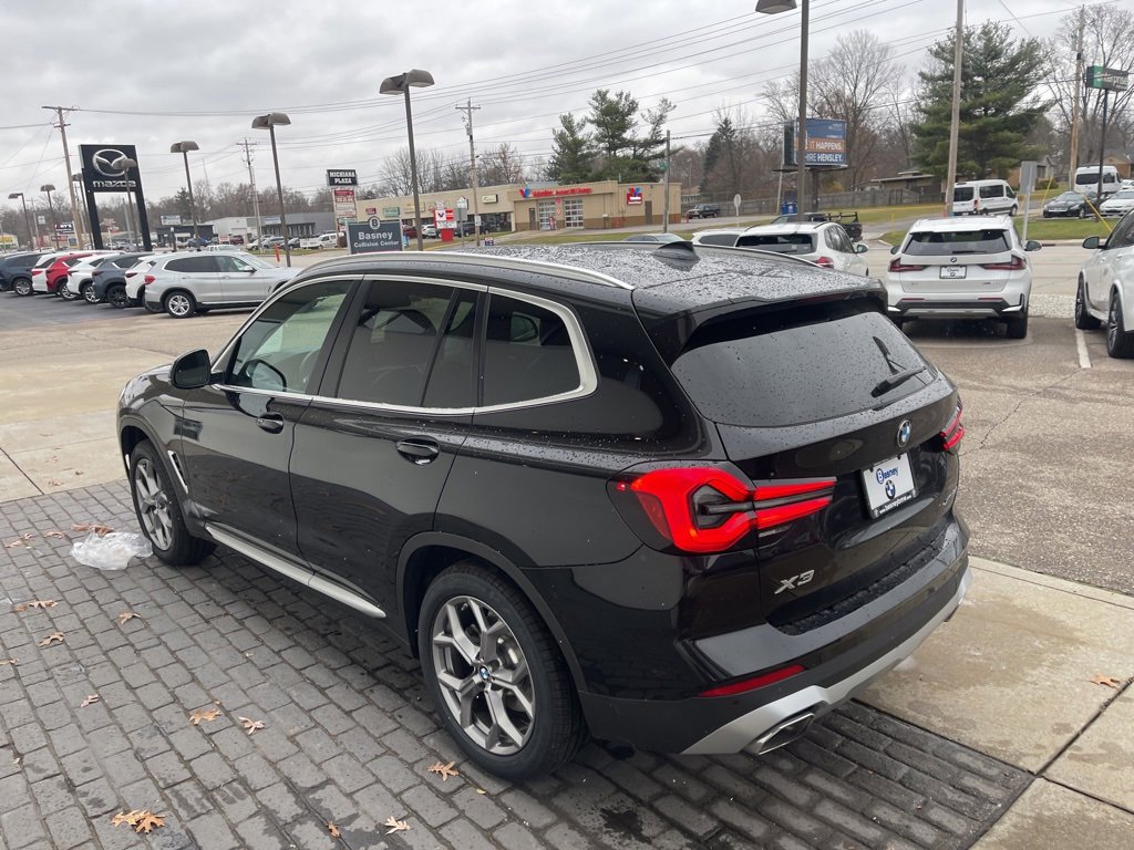 Certified 2023 BMW X3 xDrive30i w/ Premium Package image 7