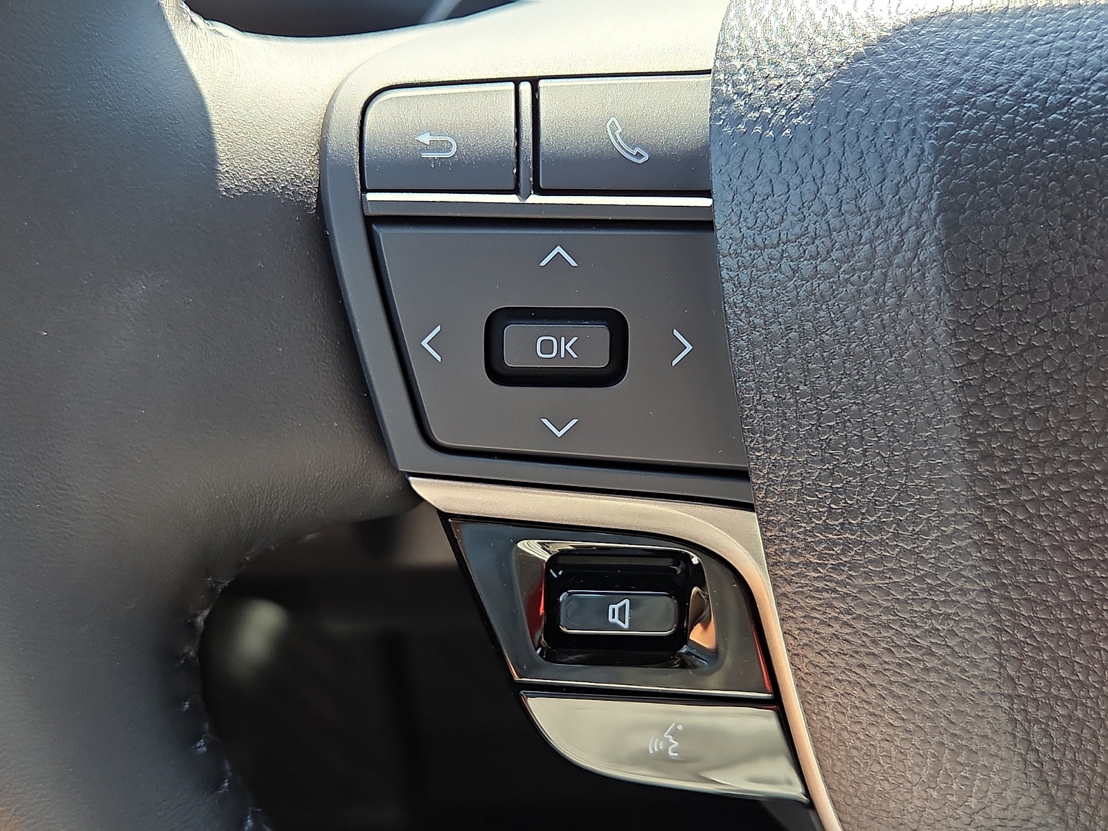 New 2026 Toyota Camry XSE w/ Premium Package FWD image 12