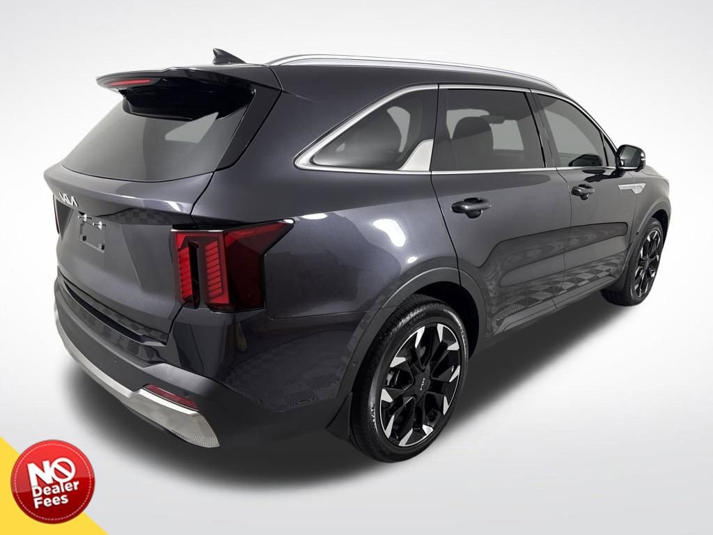 Used 2025 Kia Sorento SX image 3