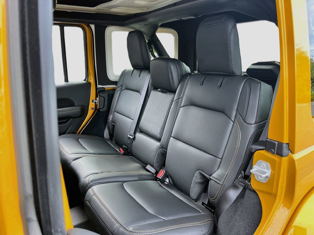 New 2026 Jeep Wrangler Unlimited Sahara AWD/4WD image 24