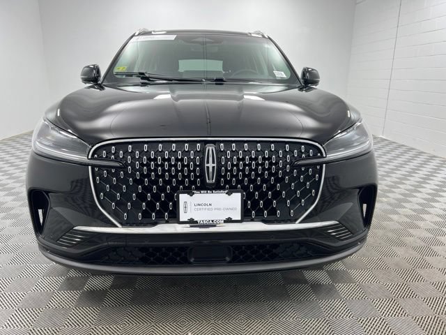 Certified 2025 Lincoln Aviator AWD image 3