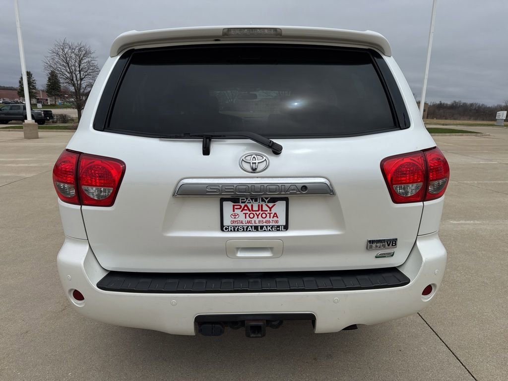 Used 2017 Toyota Sequoia Platinum image 4
