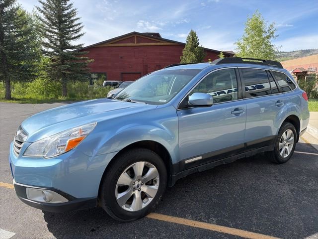 Used 2012 Subaru Outback 3.6R Limited w/ Moonroof Pkg AWD/4WD image 8