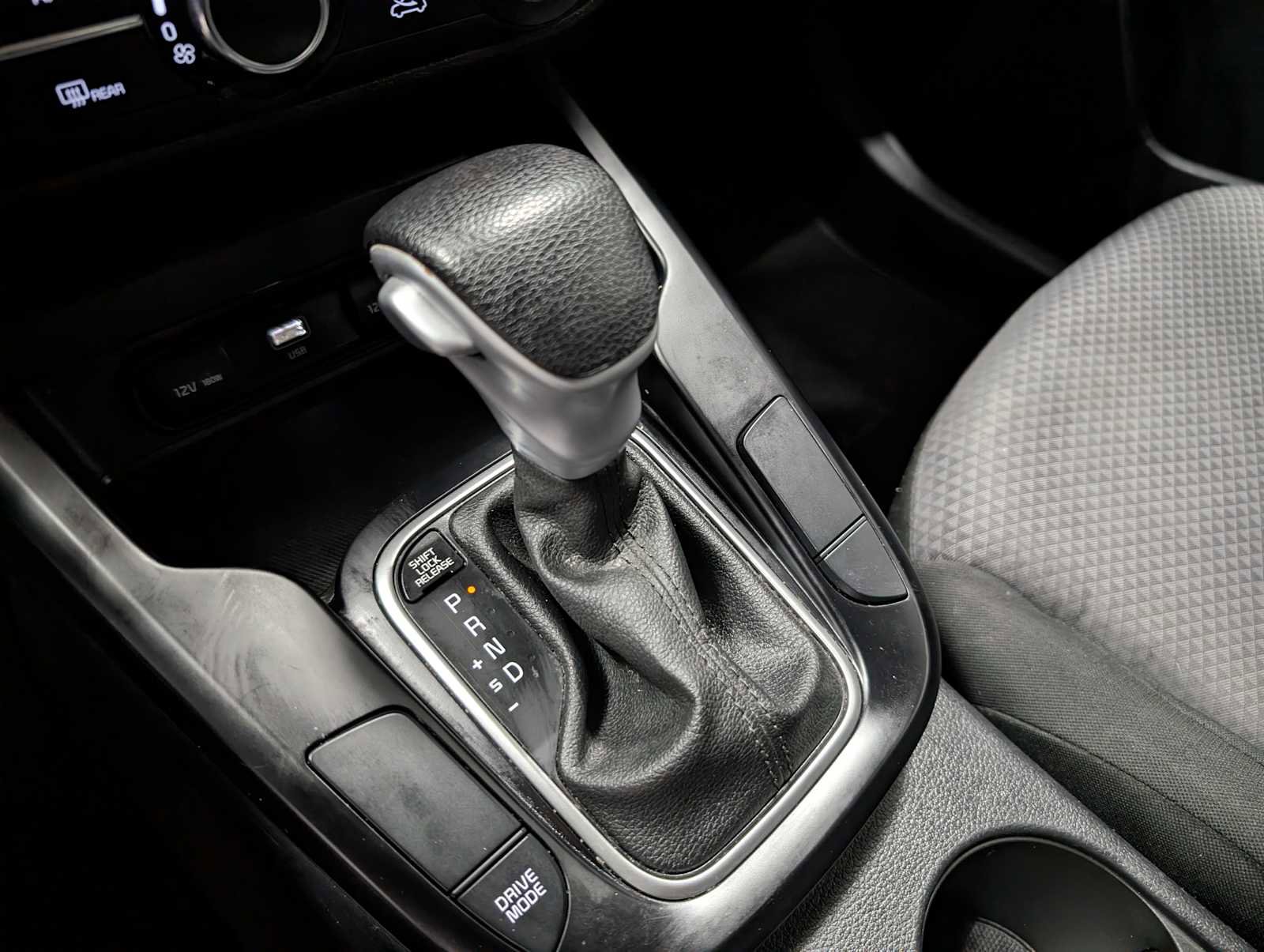 Used 2023 Kia Soul LX w/ LX Technology Package image 27