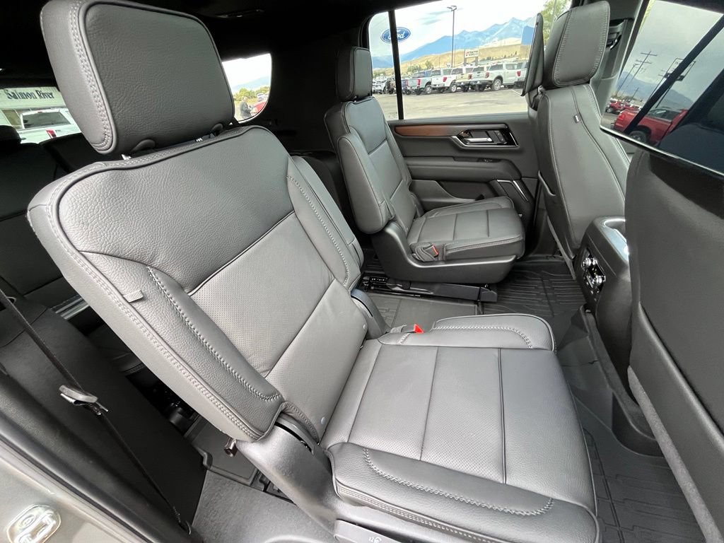 New 2026 GMC Yukon XL Denali w/ Denali Reserve Package AWD/4WD image 20