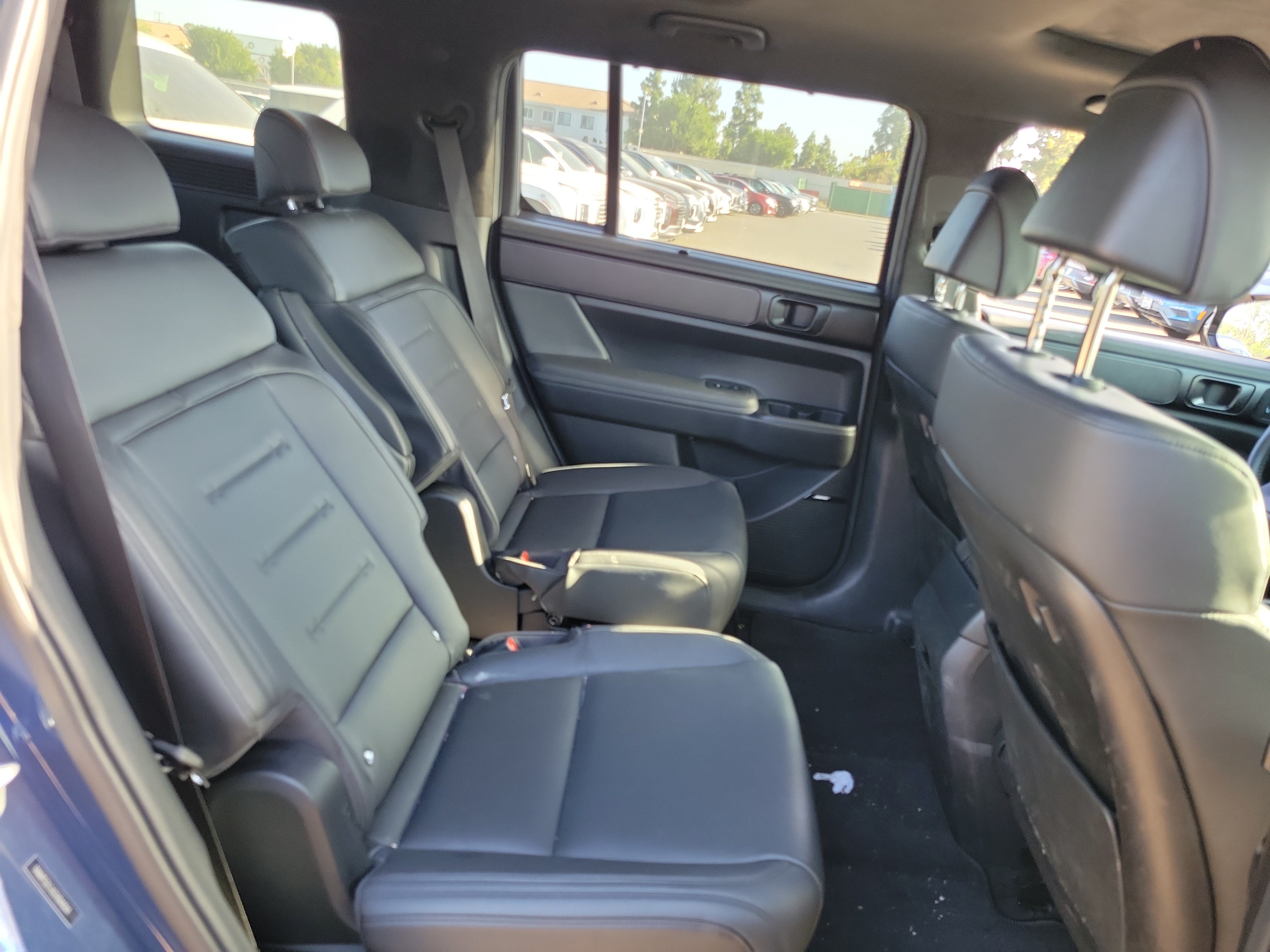 Used 2025 Hyundai Santa Fe Calligraphy AWD/4WD image 24