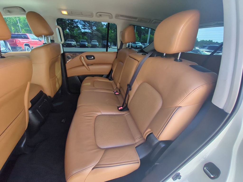 Used 2016 INFINITI QX80 4WD w/ Signature Edition Package image 31