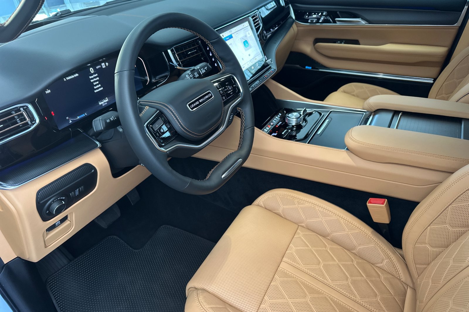New 2026 Jeep Grand Wagoneer Summit AWD/4WD image 10